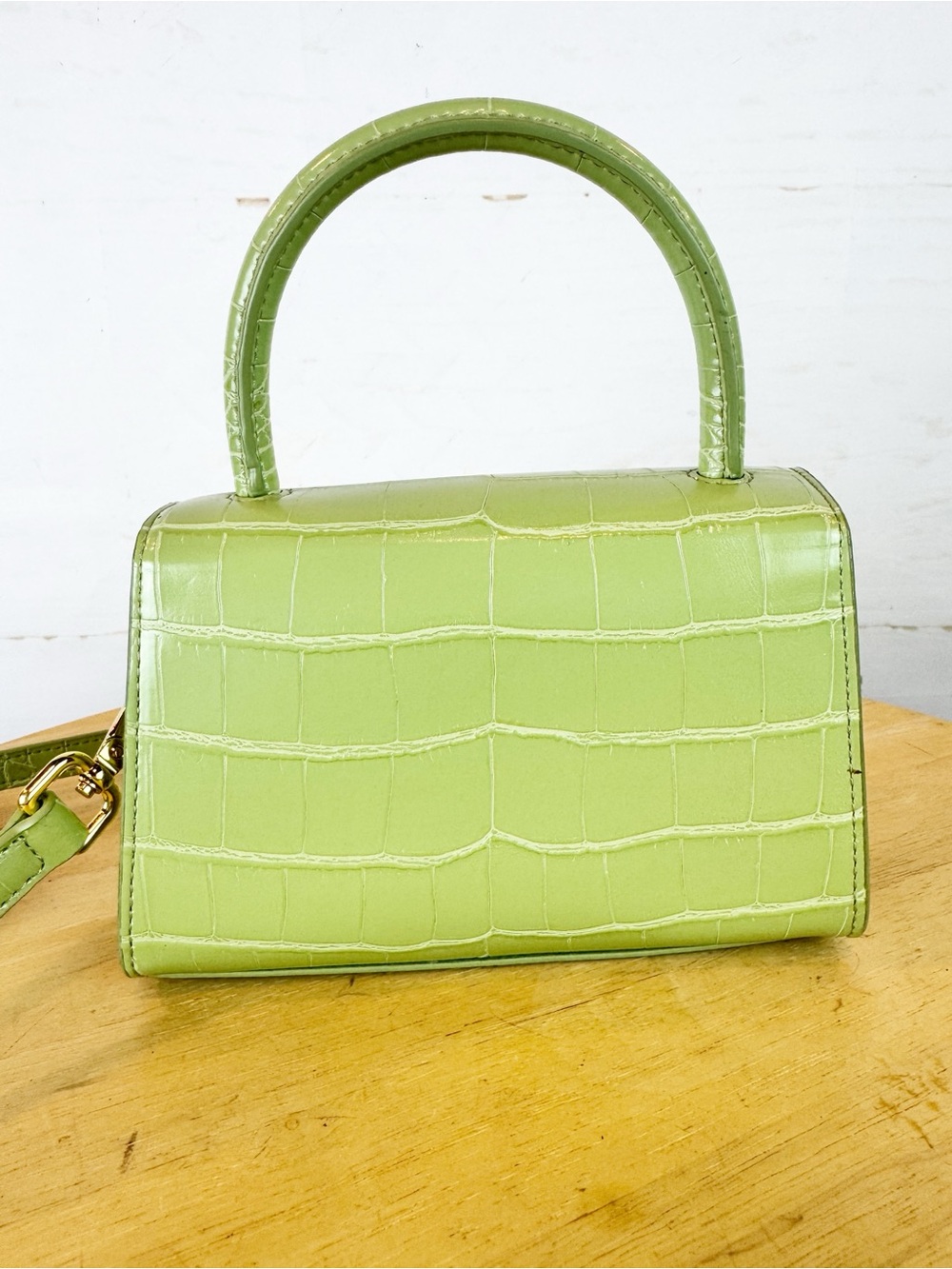 JW Pei | Green Croc Top Handle Crossbody Mini Bag - Picture 7 of 12